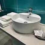 Al Centro فندق مبيت وإفطار